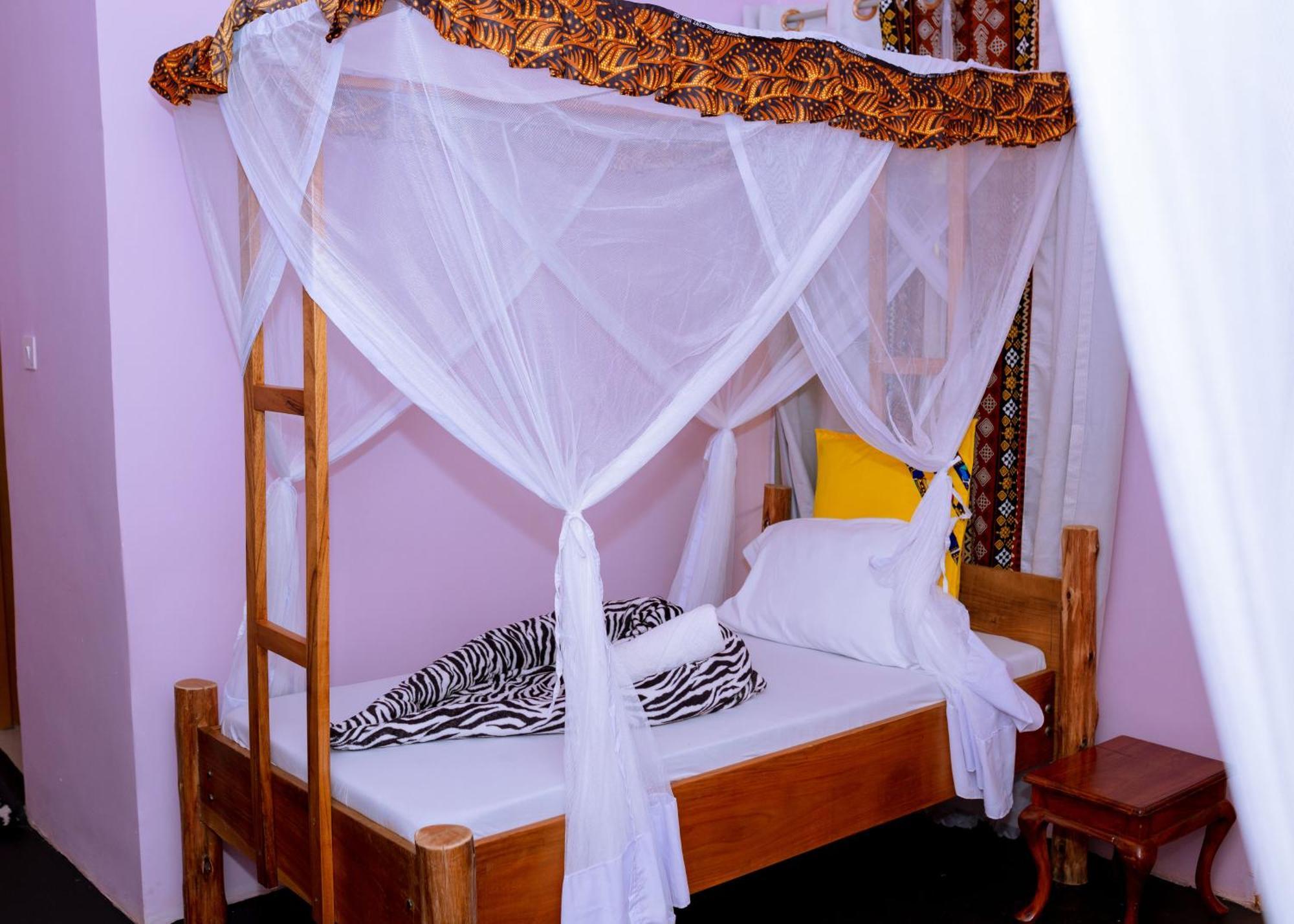 Kilimanjaro Scenic Lodge Moshi Extérieur photo